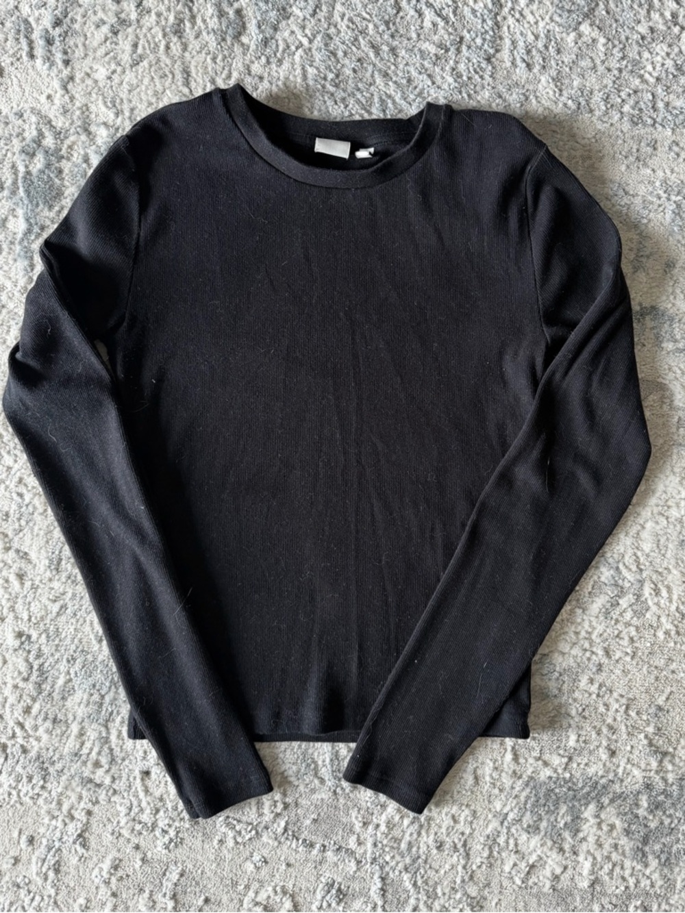 Aritzia Black Stretch Crewneck Top